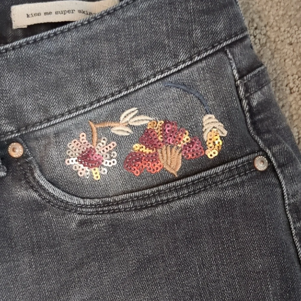 Floral Embroidered/Sequin Gray Jeans - Picture 5 of 11